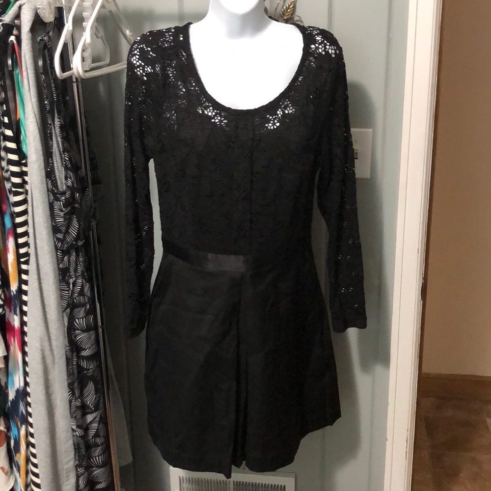 Princess Vera Wang black lace dress size 11